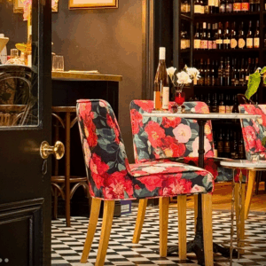 Camellia_almost black_bellavino